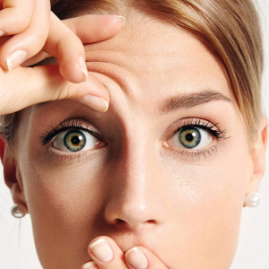 Почему иногда дергается глаз: тик может быть симптомом серьезного заболевания